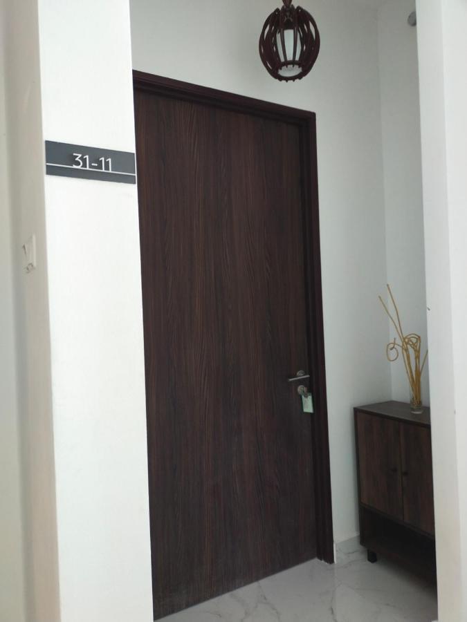 Cmk Troika Apartmen#Free Netflix Kota Bharu Esterno foto