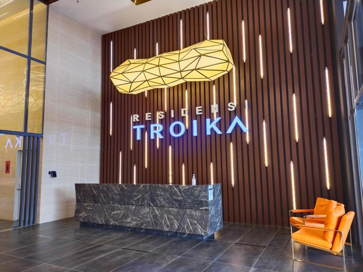 Cmk Troika Apartmen#Free Netflix Kota Bharu Esterno foto